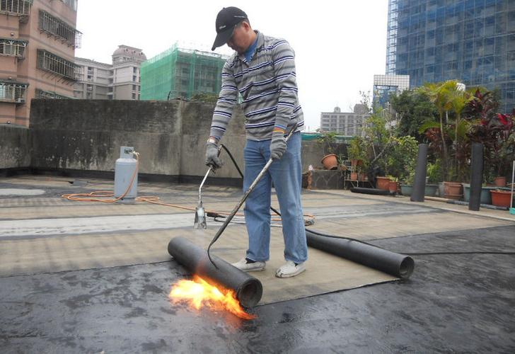 建筑楼面卷材防水工程施工